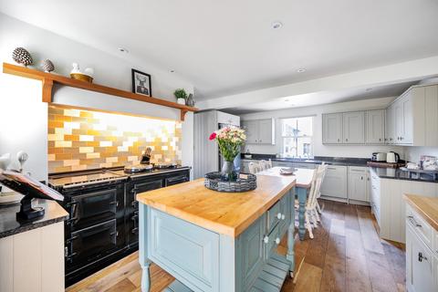 9 bedroom property for sale, Flexford Lane, Sway