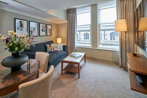 1 bedroom apartment to rent, St Paul's