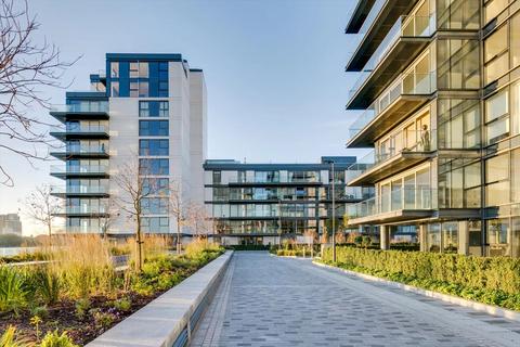 2 bedroom property for sale, Chelsea Waterfront - Water Gardens