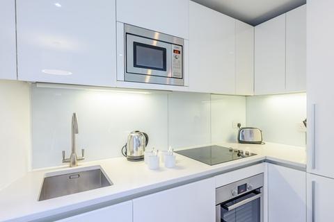 3 bedroom property to rent, Merchant Square, London W2