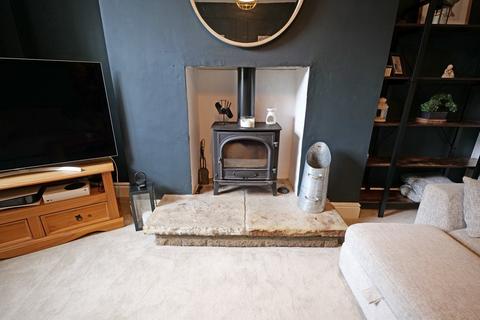 7 Green End Road, Earby, Barnoldswick, BB18 6NY