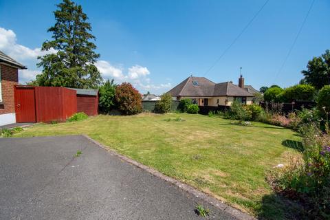 2 bedroom detached bungalow for sale, Green Lane, Bournemouth, Dorset