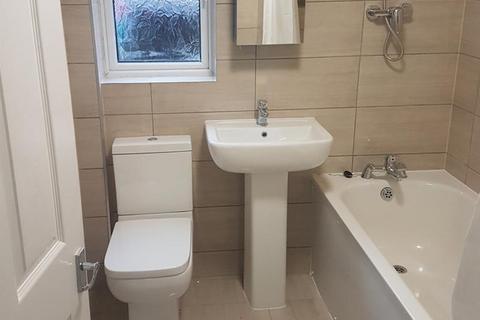 undefined, 32 Belle Vue Court, Woodhouse LS3