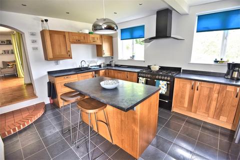 4 bedroom semi-detached house for sale, Upper Street, Quainton, Buckinghamshire.