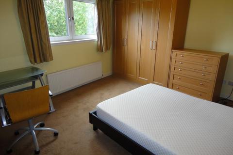 2 bedroom apartment to rent, Avenue Park Street, North Kelvinside G20