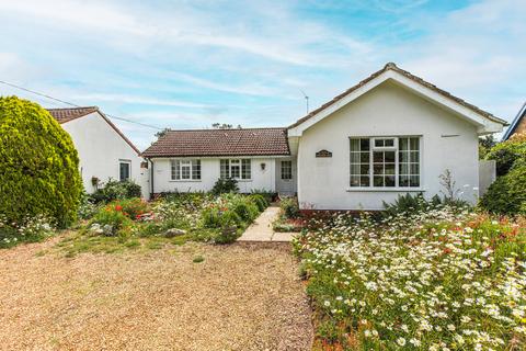 3 bedroom detached bungalow for sale, Pott Row