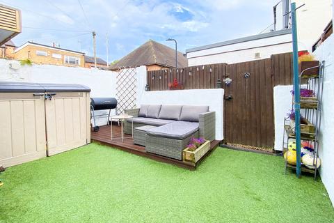 7 Hookstone Road, Harrogate, HG2 8BT