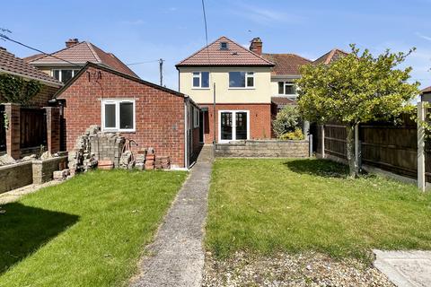 4 bedroom semi-detached house for sale, Eden Vale Road, Westbury