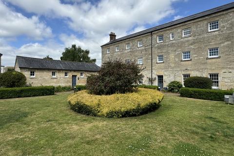 1 bedroom detached bungalow to rent, St Georges Court, Semington