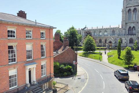 6 bedroom townhouse for sale, Bridge Street, Louth LN11 0DP