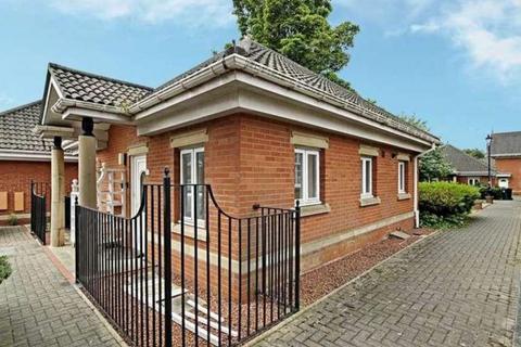 2 bedroom bungalow for sale, 28 Ingham Grange, South Shields, Tyne And Wear, NE33 3JJ