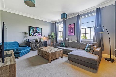 11 Gwarak Riel, Truro, TR1 1FB