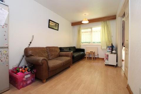 1 bedroom ground floor flat to rent, Roundmead, Stevenage SG2