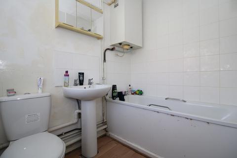 1 bedroom ground floor flat to rent, Roundmead, Stevenage SG2