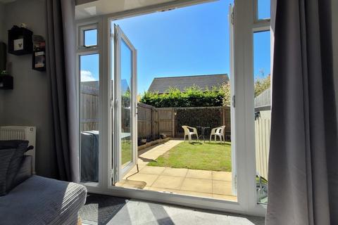 8 Brace Gardens, Doveridge, Ashbourne, DE6 5PF