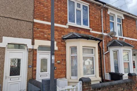 3 bedroom terraced house to rent, Graham Street, Swindon, SN1