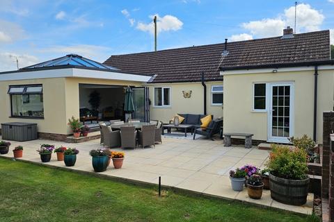 3 bedroom detached bungalow for sale, New Costessey