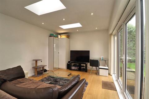 2 bedroom semi-detached house for sale, North Road, Woking GU21