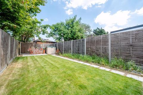 11 Gerda Road, New Eltham, London, SE9 3SW