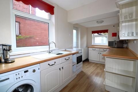 3 bedroom semi-detached house for sale, Woodend Road, Walsall