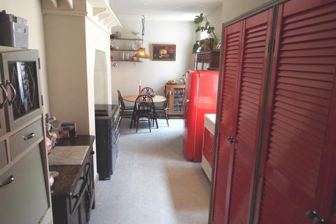 21 Alexandra Road, Hull, HU5 2NS