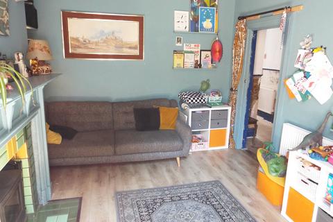 21 Alexandra Road, Hull, HU5 2NS