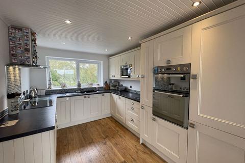 4 bedroom detached house for sale, Stad Castellor, Cemaes Bay, Anglesey, LL67