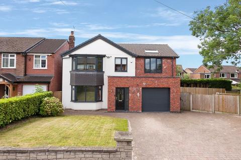 4 bedroom detached house for sale, Lamberts Lane, Congleton