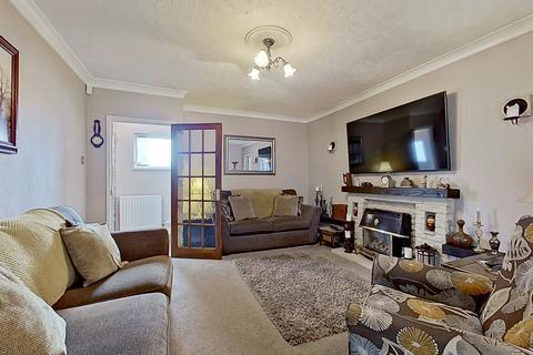 25 Bigwood Drive, Sutton Coldfield, B75 7PT