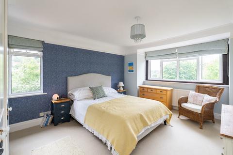 Wych Cross Deepdene Park Road, Dorking, RH5 4AW