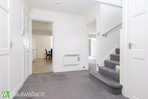 Meadow Lodge Epping Road, Nazeing, Waltham Abbey, EN9 2DH