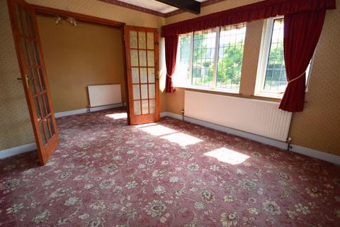 3 bedroom detached house for sale, Gypsy Lane, Llanfoist, Abergavenny