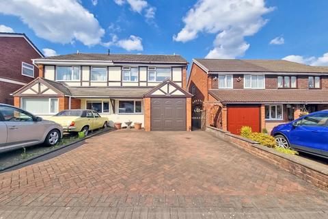 3 bedroom semi-detached house for sale, Martin Drive, Willenhall