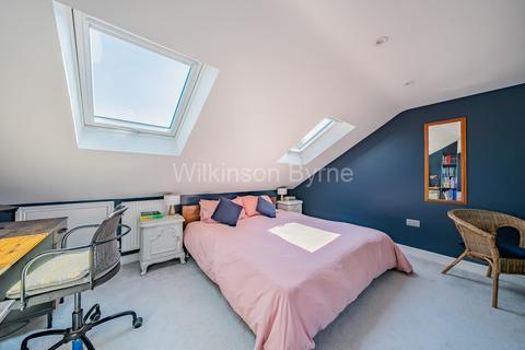 2 bedroom apartment for sale, Marlborough Road, Bowes Park N22