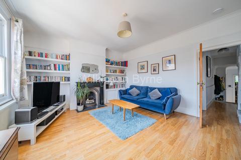 3b Marlborough Road, London, N22 8NB