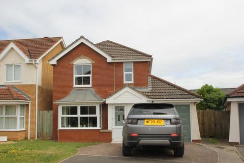 4 bedroom detached house to rent, Hawkers Close, Bridgwater TA5