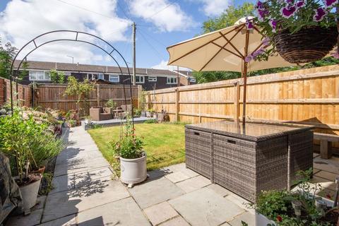 30 Benbow Gardens, Calmore, Southampton, SO40 2SX