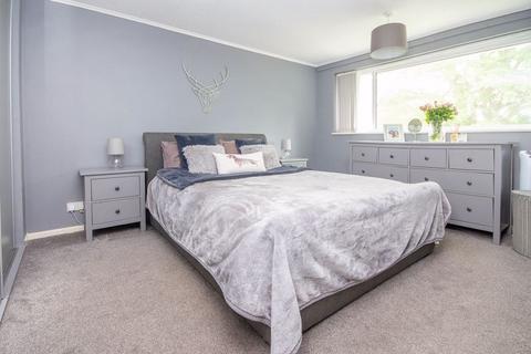30 Benbow Gardens, Calmore, Southampton, SO40 2SX