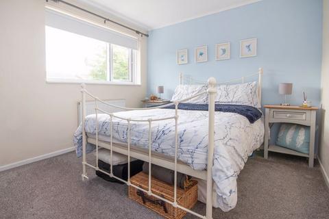 30 Benbow Gardens, Calmore, Southampton, SO40 2SX