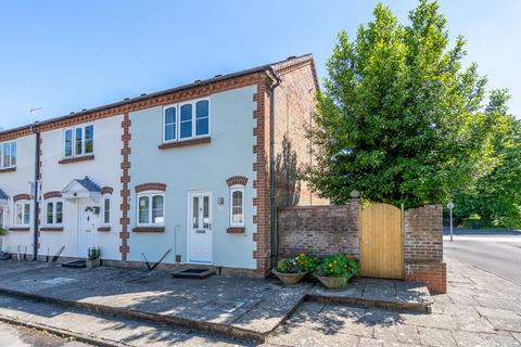 2 bedroom end of terrace house for sale, Dolphin Mews, Chichester