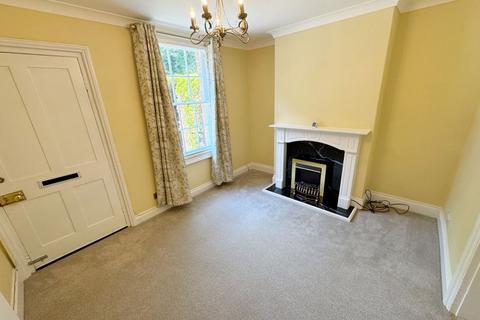 2 bedroom cottage for sale, Station Road, Grantham