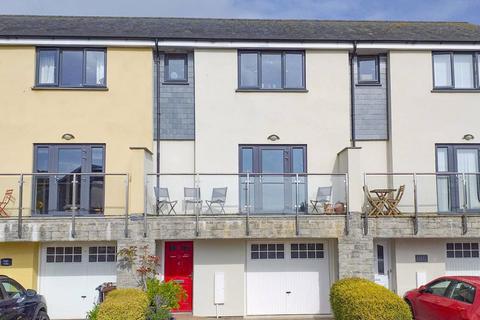 3 bedroom terraced house for sale, Sharkham Drive, Brixham