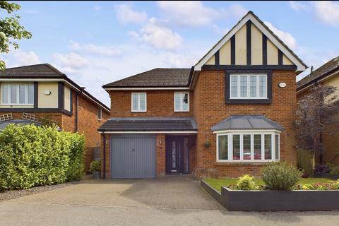 4 bedroom detached house for sale, Yew Tree Avenue, Chester CH1