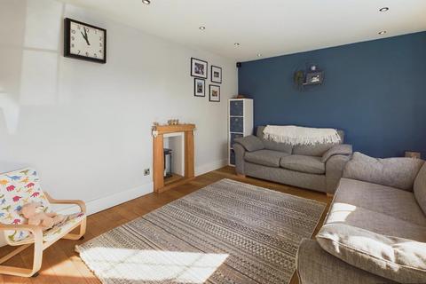 38 Blacon Avenue, Blacon, Chester, CH1 5BU
