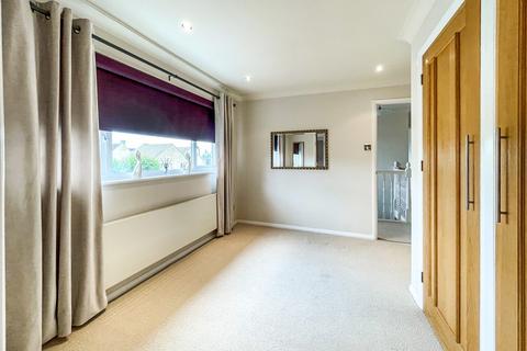 11 Brookfield, Highworth, Swindon, SN6 7HY