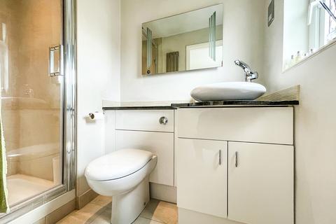 11 Brookfield, Highworth, Swindon, SN6 7HY