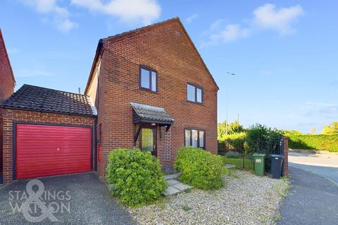 3 bedroom detached house to rent, Saxonfields, Poringland, Norwich