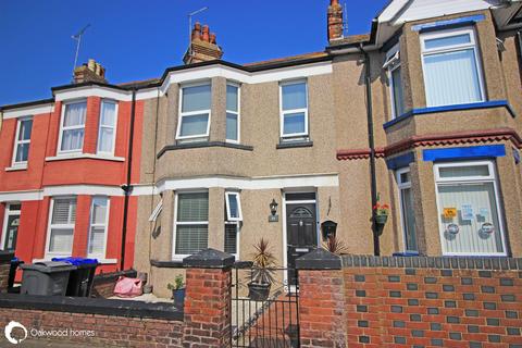 3 bedroom terraced house for sale, Victoria Avenue, Westgate