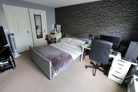 7 Chichester Close, Chafford Hundred, Grays, RM16 6DJ