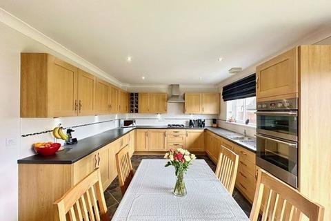 4 bedroom detached villa for sale, Langholm View, Ochiltree